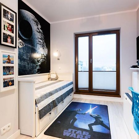 Elegant Business Accommodation With Parking - By Upstairs Krakow Dış mekan fotoğraf