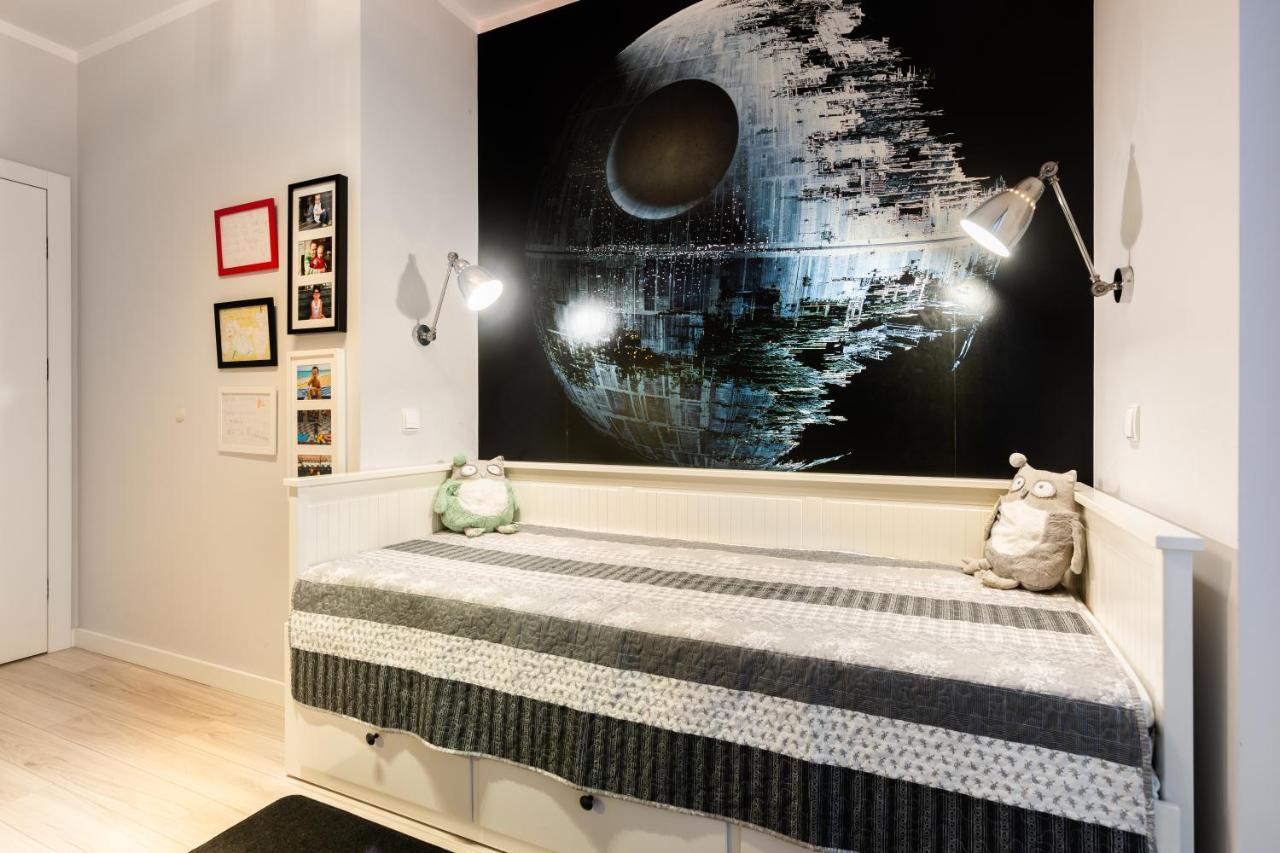 Elegant Business Accommodation With Parking - By Upstairs Krakow Dış mekan fotoğraf
